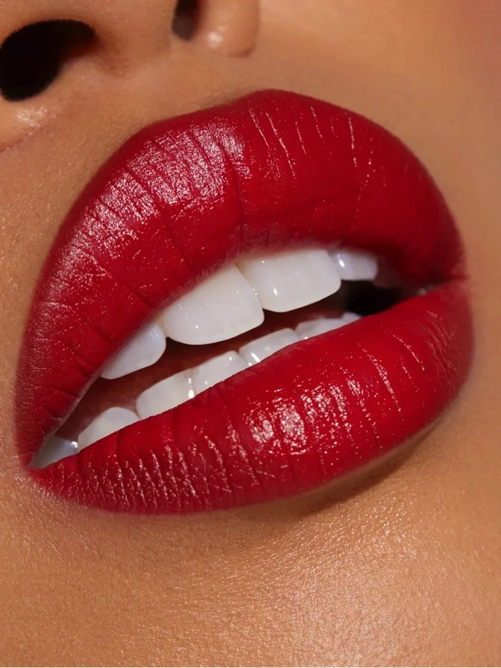 COVERGIRL Exhibitionist Creme Lipstick - Real red